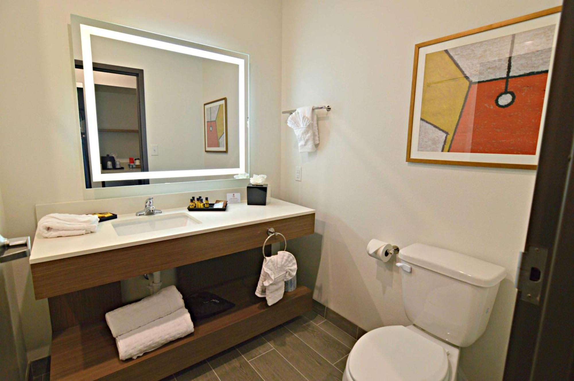 บี/ดับเบิลยู พลัส เอ็กเซคคิวทีฟ เรซิเดนซี ออสติน Hotel ฟลูเกอร์วิลล์ ภายนอก รูปภาพ